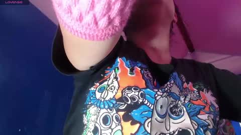 Snapshot of vitoria23_ chatting on April 25, 2026, 1:36 pm victoria 3 online show from April 25, 2026, 1:36 pm