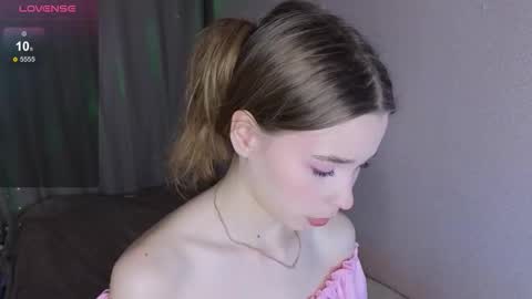 vitterrick online show from November 8, 2025, 4:40 pm