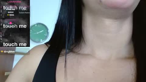 VITTORIA  online show from January 16, 2025, 1:36 pm