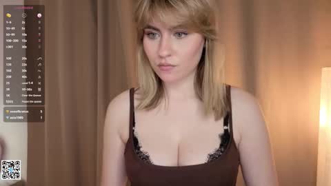 Snapshot of vivandellapenna chatting on November 2, 2025, 6:54 pm Melissa online show from November 2, 2025, 6:54 pm