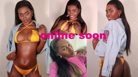 Snapshot of vivi_cooper chatting on February 21, 2025, 2:39 am vivi cooper online show from February 21, 2025, 2:39 am