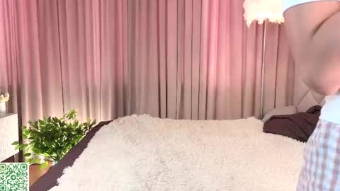 Snapshot of vivi_ennes chatting on October 1, 2025, 8:31 am You like my friends can call me LUNA  This is my first day here online show from October 1, 2025, 8:31 am