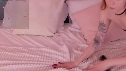 Snapshot of vivi_west chatting on March 28, 2026, 5:23 pm vivi_west online show from March 28, 2026, 5:23 pm