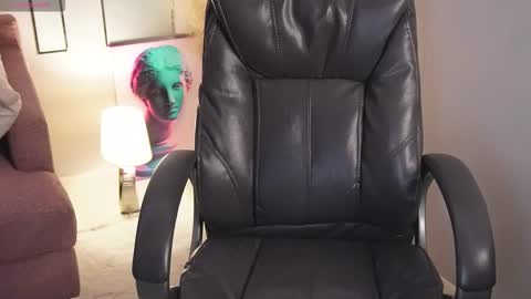 Snapshot of vivian_evans_ chatting on March 12, 2026, 12:50 am Vivian Evans online show from March 12, 2026, 12:50 am