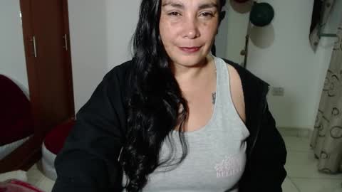 Snapshot of vivian_milf_paint chatting on September 16, 2025, 3:40 am vivian_milf_paint online show from September 16, 2025, 3:40 am