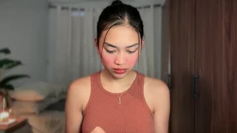 Snapshot of vivian_roberts chatting on June 2, 2026, 9:50 pm Vivian online show from June 2, 2026, 9:50 pm