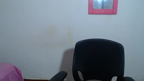 instagram Viviana73215 online show from March 11, 2026, 12:22 pm