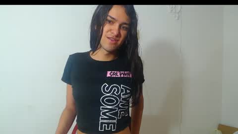 Snapshot of vivianalatin chatting on April 16, 2026, 12:17 pm instagram Viviana73215 online show from April 16, 2026, 12:17 pm