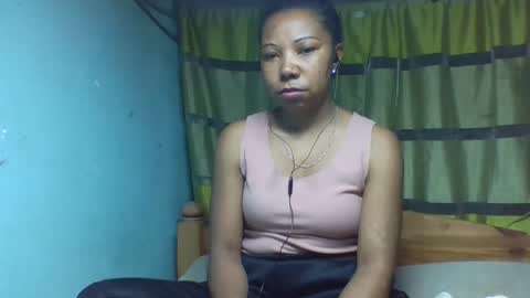 viviane0812 online show from September 26, 2025, 7:07 pm