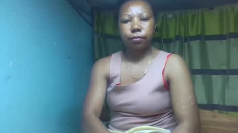 viviane0812 online show from October 24, 2025, 1:03 am