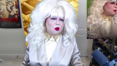 Snapshot of vivianfrost chatting on November 8, 2025, 4:34 am VivianFrosty online show from November 8, 2025, 4:34 am