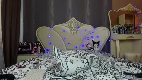 Snapshot of vivianmiller_ chatting on January 17, 2025, 9:17 am Vivian online show from January 17, 2025, 9:17 am