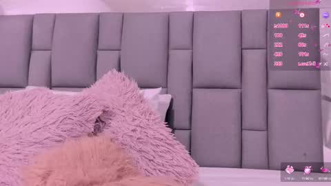 Vivi online show from October 11, 2025, 12:04 pm