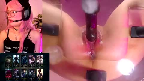 Vivian online show from July 16, 2026, 9:43 pm
