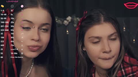 Nelly and Mari online show from December 25, 2024, 1:30 pm