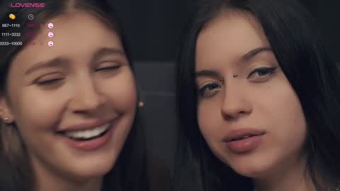 Nelly and Mari online show from December 27, 2024, 2:22 pm