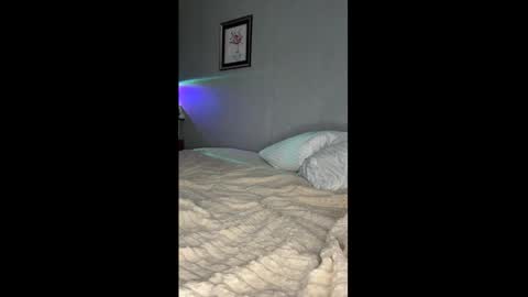 Vivien online show from March 1, 2026, 4:20 pm