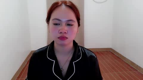 Snapshot of vivienelover chatting on February 15, 2026, 5:15 am vivienelover online show from February 15, 2026, 5:15 am
