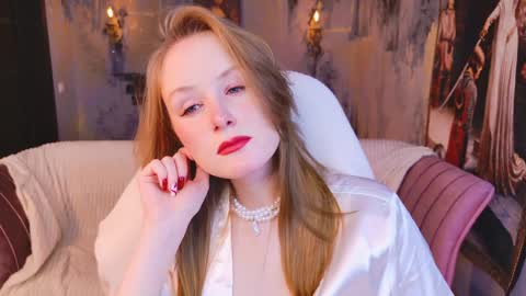 Snapshot of vivienleeigh chatting on April 6, 2026, 5:41 am Vivien online show from April 6, 2026, 5:41 am