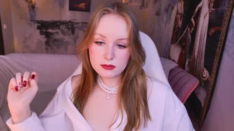 Snapshot of vivienleeigh chatting on April 12, 2026, 5:12 am Vivien online show from April 12, 2026, 5:12 am