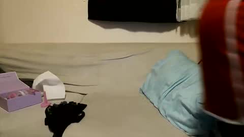 viviennefastfood online show from February 16, 2026, 1:46 am