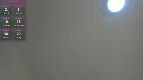 Snapshot of vivifit_08 chatting on August 5, 2026, 6:33 pm vivifit 08 online show from August 5, 2026, 6:33 pm