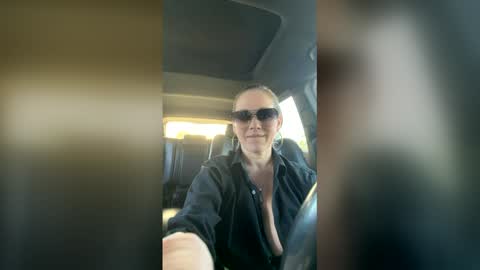 vixen1222 online show from May 31, 2026, 2:46 pm