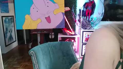 Vixen online show from August 7, 2026, 12:18 pm