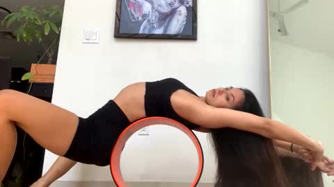 Snapshot of vixenblade chatting on March 16, 2026, 8:35 pm vixenblade online show from March 16, 2026, 8:35 pm