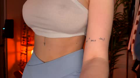 Polly  Online mostly at 9pm-2am UK Time online show from March 20, 2026, 8:14 pm