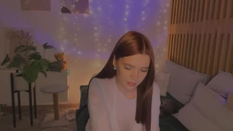 Snapshot of vixensinss chatting on February 3, 2026, 7:30 pm Sofia online show from February 3, 2026, 7:30 pm