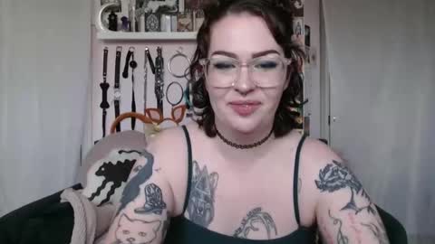 Snapshot of vixinvvitch chatting on October 29, 2025, 6:31 pm VIXIN online show from October 29, 2025, 6:31 pm