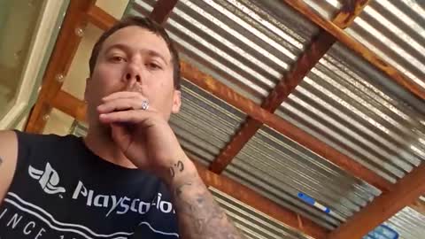 Snapshot of vl2992 chatting on October 16, 2025, 5:14 pm vl2992 online show from October 16, 2025, 5:14 pm