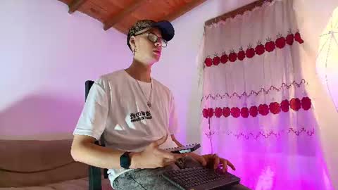 Vlad online show from June 12, 2026, 4:55 am