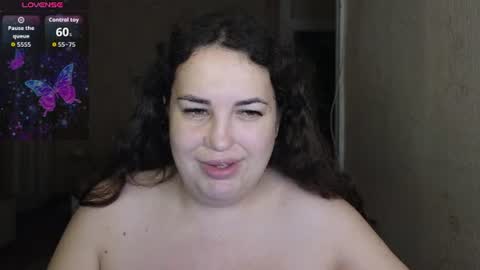 Snapshot of vladacandy chatting on August 5, 2026, 5:27 pm VladaCandy online show from August 5, 2026, 5:27 pm