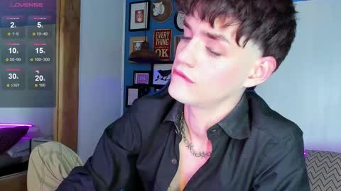 Snapshot of vladhellsing4 chatting on March 1, 2025, 3:27 pm Vlad  online show from March 1, 2025, 3:27 pm