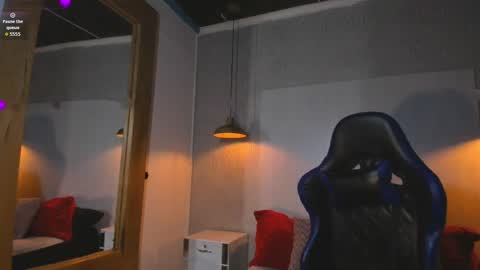 Vlad  online show from May 6, 2026, 1:05 pm