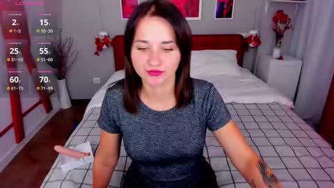 Vladlena online show from September 25, 2025, 7:01 am