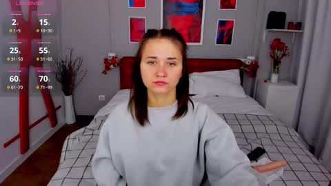 Vladlena online show from October 23, 2025, 7:07 am