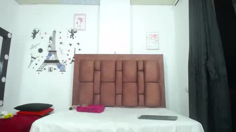 Snapshot of vlunaper chatting on October 14, 2025, 2:34 am vlunaper online show from October 14, 2025, 2:34 am