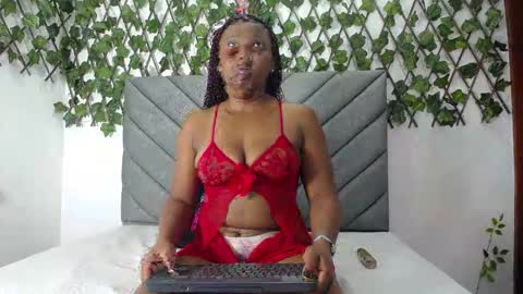 Snapshot of vlunaper chatting on November 2, 2025, 2:47 am vlunaper online show from November 2, 2025, 2:47 am