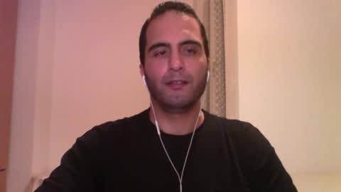 volve5 online show from February 3, 2025, 2:25 am