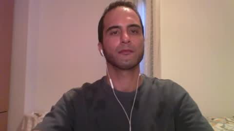 Snapshot of volve5 chatting on August 9, 2026, 3:23 am volve5 online show from August 9, 2026, 3:23 am
