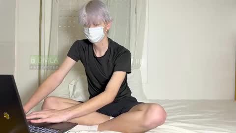 Snapshot of vornyx chatting on May 26, 2026, 2:24 pm vornyx online show from May 26, 2026, 2:24 pm