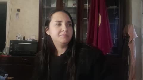 voulezvous_angel online show from November 10, 2025, 5:17 am