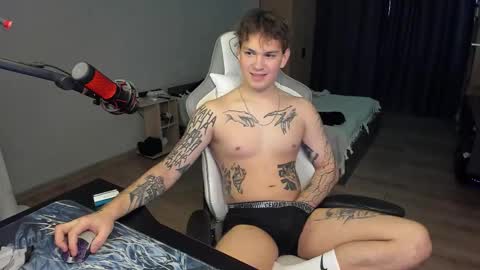 vova online show from November 8, 2025, 10:26 am