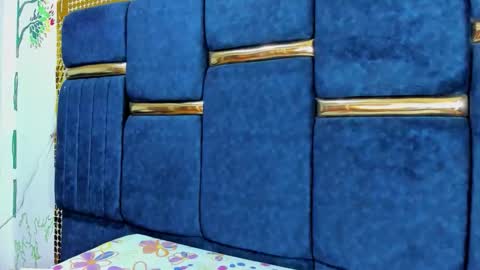 skay online show from November 22, 2025, 8:19 pm