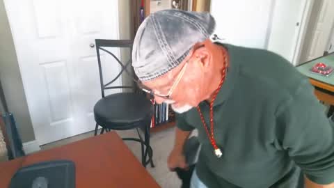 Vueuorme online show from December 17, 2024, 6:53 pm