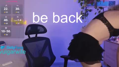 Vikky online show from September 28, 2025, 4:34 pm