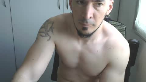 Snapshot of vulgarismagistral15 chatting on September 18, 2025, 8:11 pm Vulgaris online show from September 18, 2025, 8:11 pm